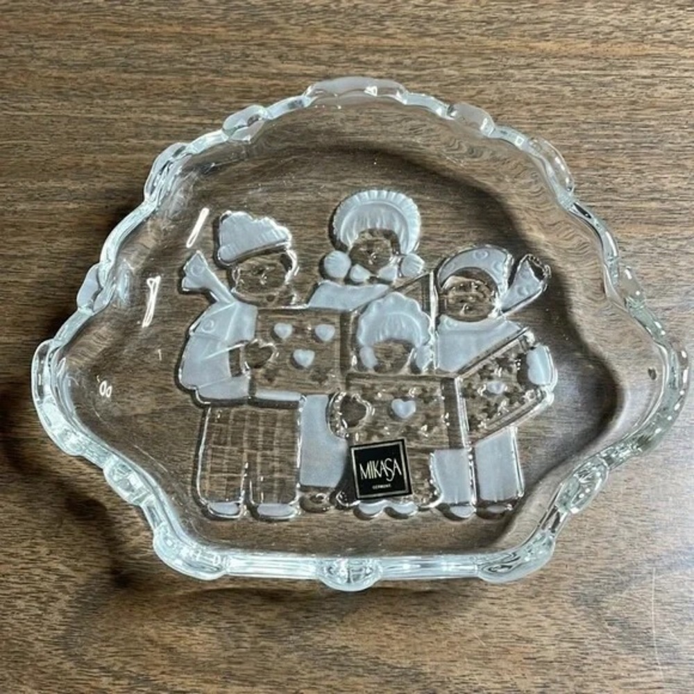 Mikasa Crystal Sweet Dish, Carolers Design, 8.25", Germany Vintage